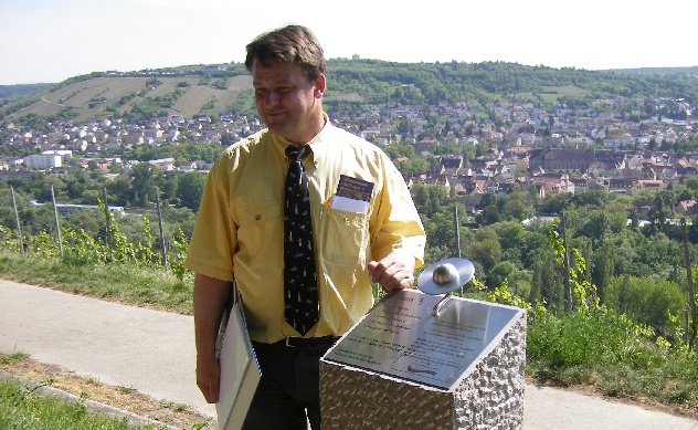 Planetenwegfhrung:
                                Peter Schramm am Saturn